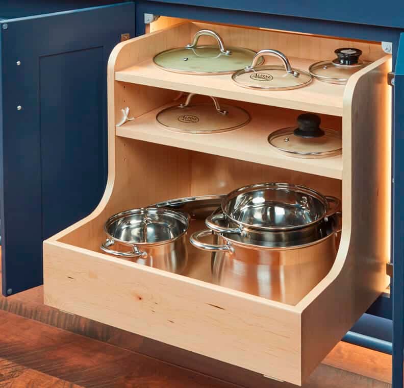 pot and pan pullout storage