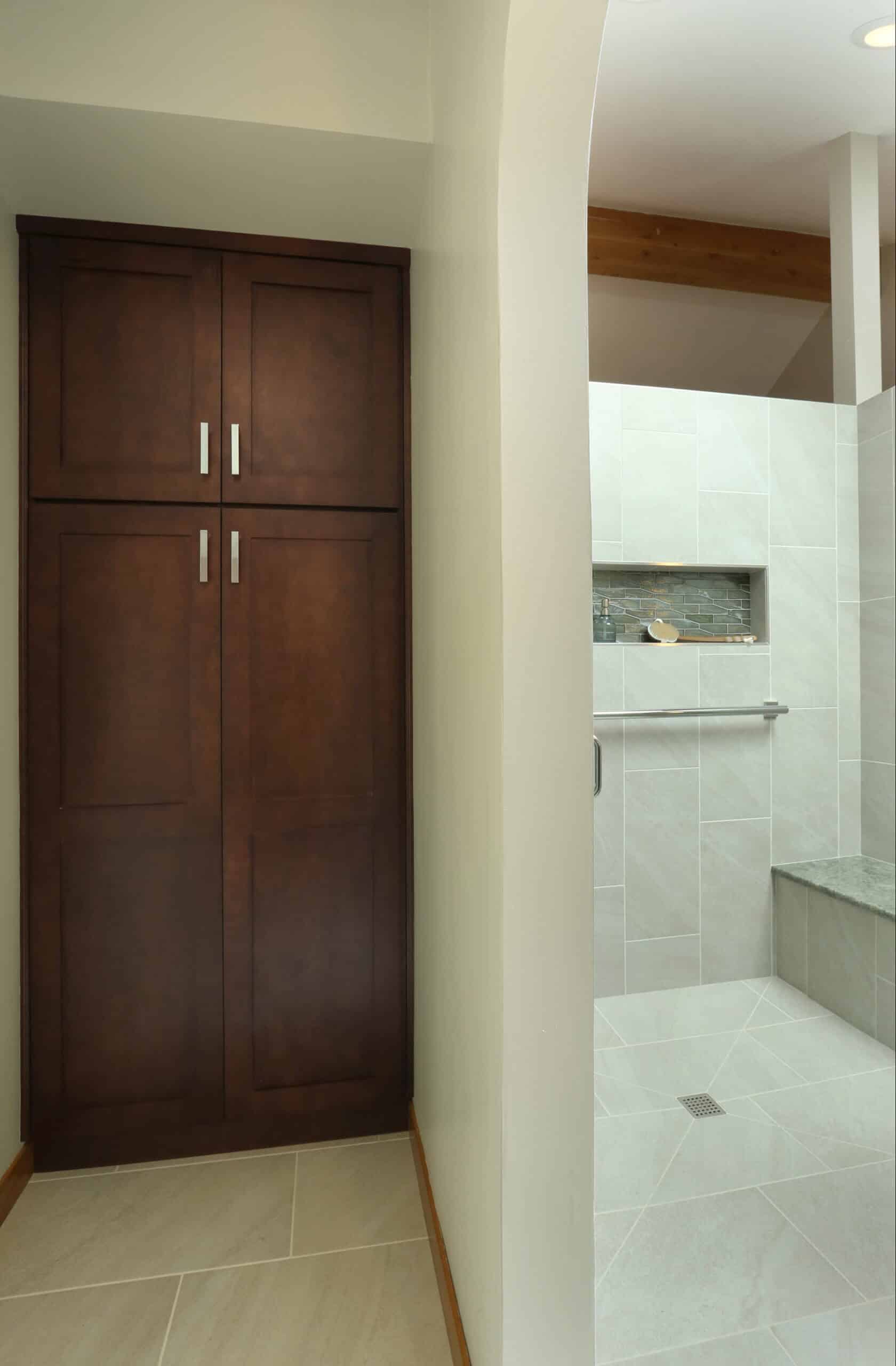 Prairie is a Recessed and Square cabinet door from Wellborn Cabinet.