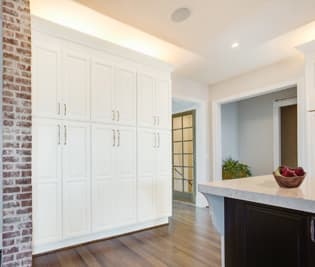 These Light and White cabinets for the 2017, 2018, and 2019 Design Contest and Residential Home home were provided by Wellborn Cabinet, Inc.