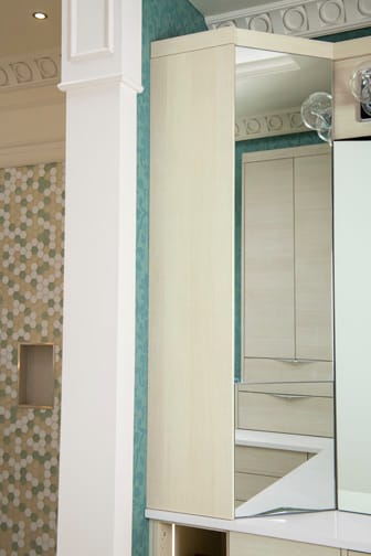 Vista is Decorative Laminate Veneer Door and Metal Door door group with a  metal cabinet door from Wellborn Cabinet.