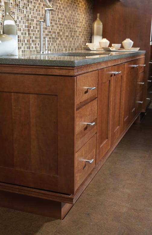 These Brown and Medium cabinets for the 2009 Exhibit Booth home were provided by Wellborn Cabinet, Inc.