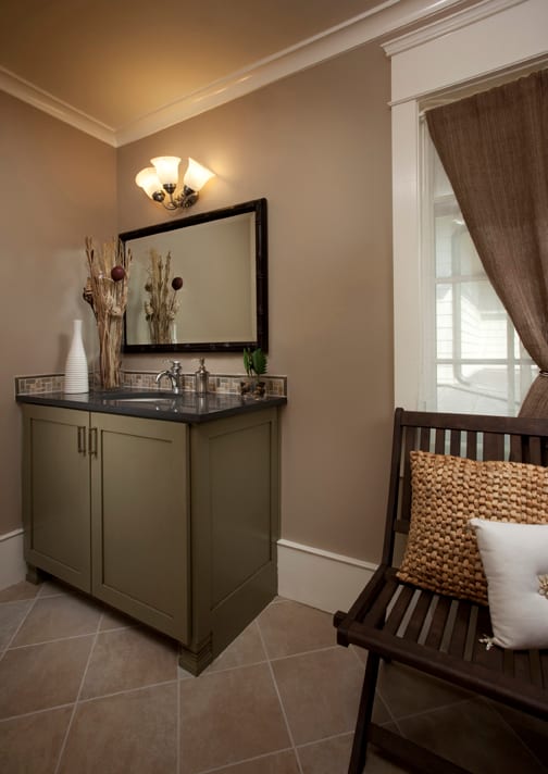 These ColorInspire cabinets for the 2009 GreenHaven Home and Residential Home home were provided by Wellborn Cabinet, Inc.