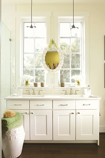 A Maple Bath featuring Bristol cabinet doors in Glacier from Wellborn Cabinet, Inc.