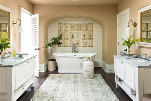 A Maple Bath featuring Henlow Square cabinet doors in Glacier from Wellborn Cabinet, Inc.