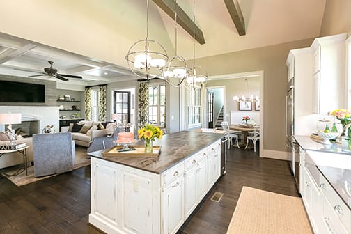 These Light and White cabinets for the 2016 Southern Living, Residential Home, Ideal House, Custom Builder Program, and J. Wright Building Company home were provided by Wellborn Cabinet, Inc.