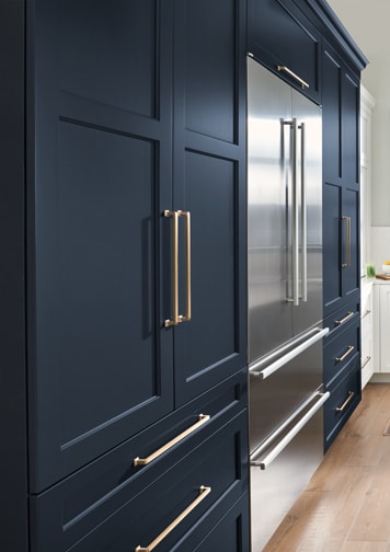 Galena Square is Wood Door door group with a Square and Recessed cabinet door from Wellborn Cabinet.