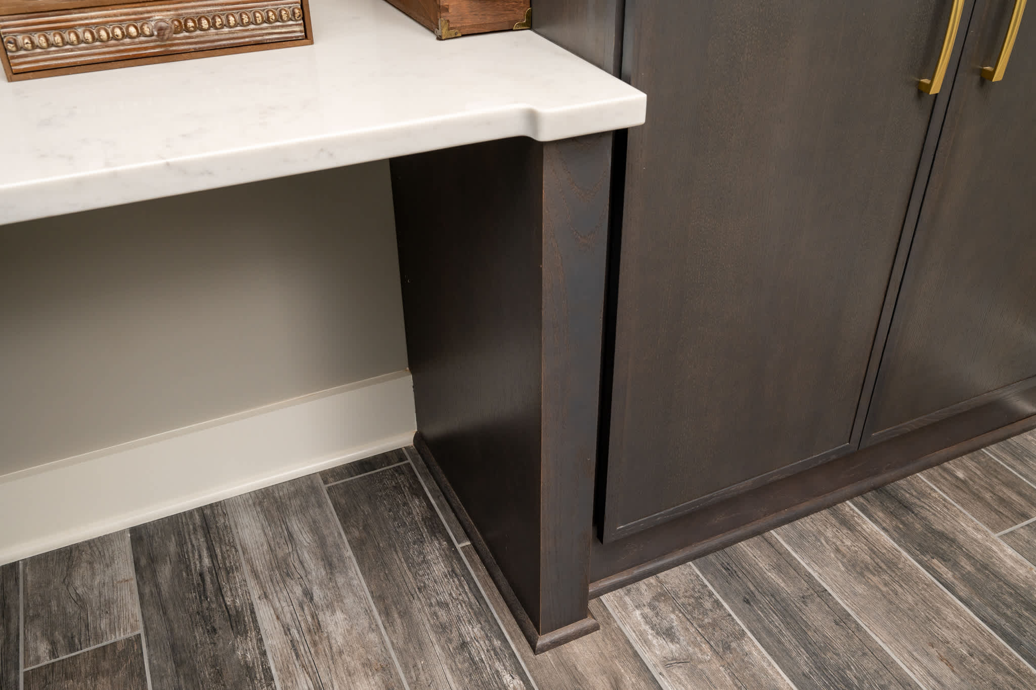 cabinet legs and feet