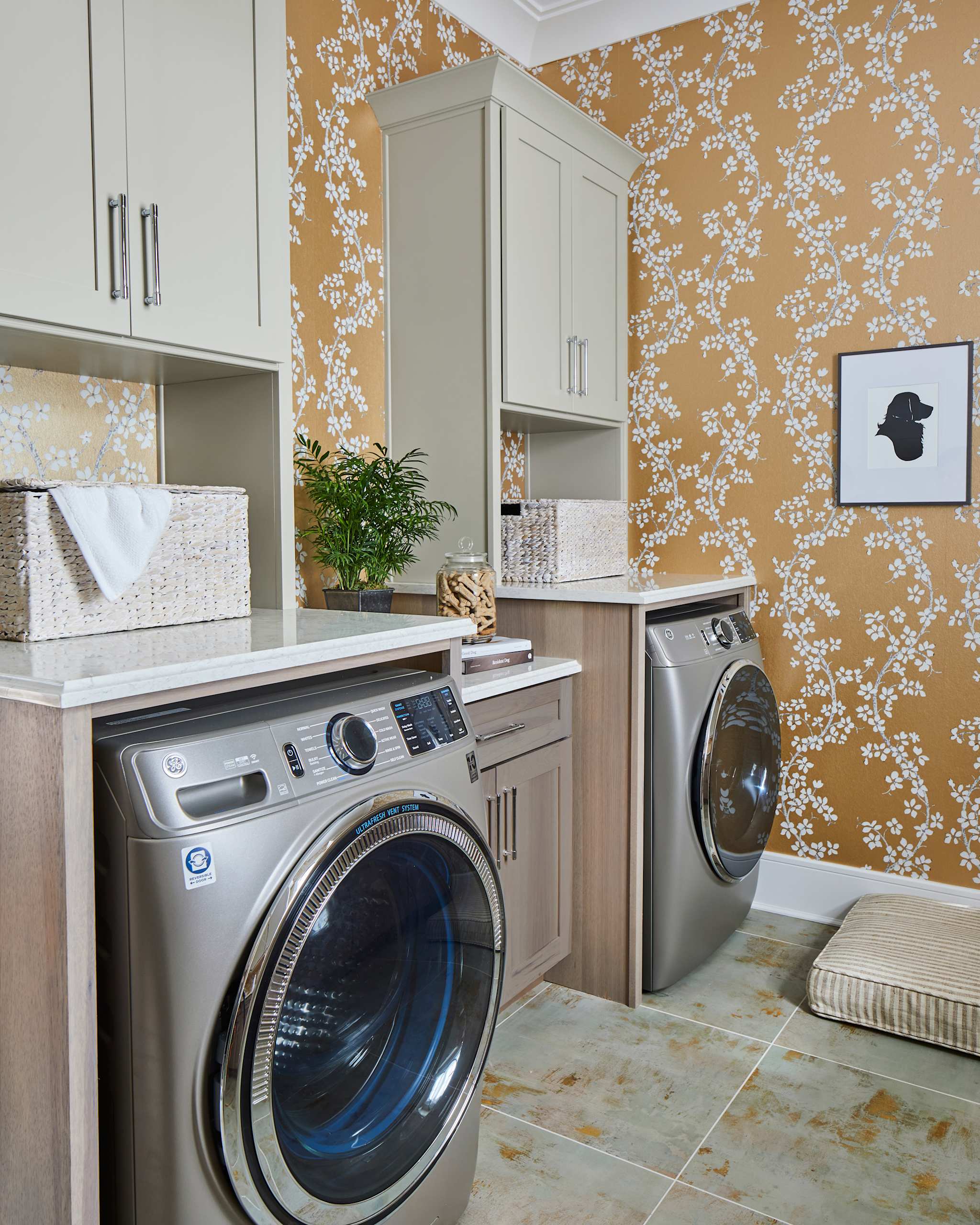 Hancock and Prairie is a Square and Recessed cabinet door from Wellborn Cabinet.