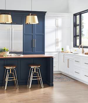 Galena Square is Wood Door door group with a Square and Recessed cabinet door from Wellborn Cabinet.