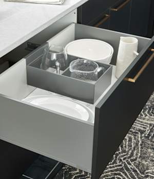 These Dark and Black cabinets for the 2019 Photo Shoot and Residential Home home were provided by Wellborn Cabinet, Inc.