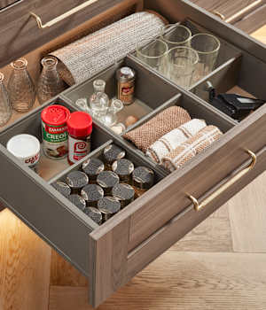 Morristown is Decorative Laminate Veneer Door door group with a Square and Recessed cabinet door from Wellborn Cabinet.