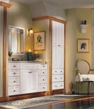 A Medium Density Fiberboard Bath featuring Camden Square cabinet doors in Glacier from Wellborn Cabinet, Inc.