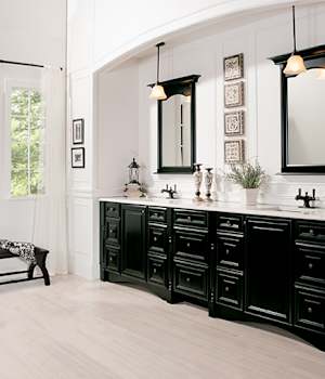 A Maple Bath featuring Savannah cabinet doors in Onyx from Wellborn Cabinet, Inc.