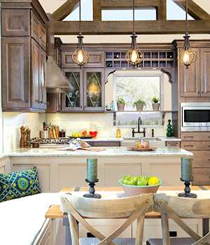 A Maple Kitchen featuring Davenport Square cabinet doors in Drift from Wellborn Cabinet, Inc.