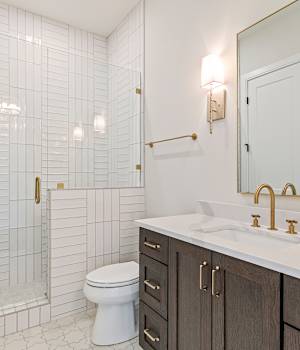 A Oak Bath featuring Prairie cabinet doors in Peppermill from Wellborn Cabinet, Inc.