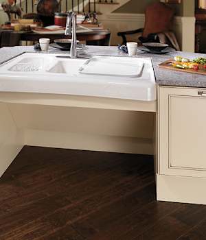 12 WBST OSGL PRE AccessibleSinkApron 72L