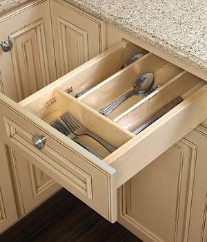 Belmont is a Raised and Square cabinet door from Wellborn Cabinet.