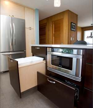 Milan is a Slab cabinet door from Wellborn Cabinet.