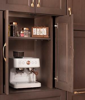 A Cherry Kitchen featuring Marlow cabinet doors in Castle from Wellborn Cabinet, Inc.