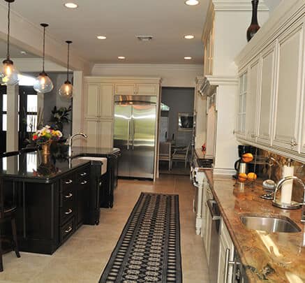 P527 2013 Large Kitchen Entries
