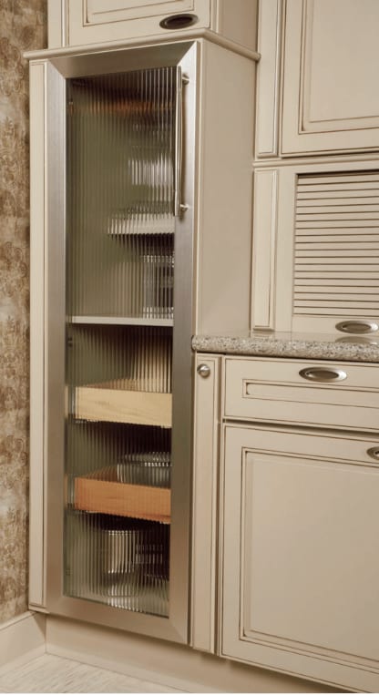 Built in cabinet pantry for kitchens