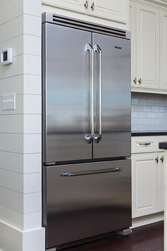 These Light and White cabinets for the 2013 Southern Living, Residential Home, Idea House, and All American Cottage home were provided by Wellborn Cabinet, Inc.
