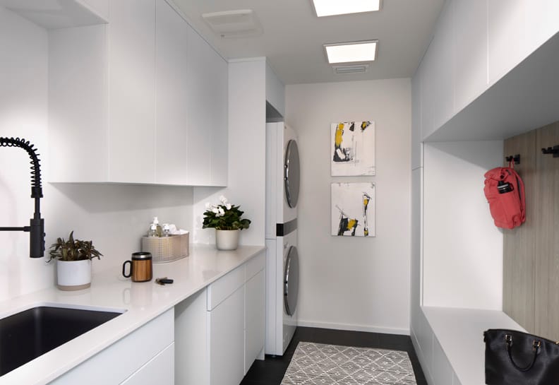 Midtown is Decorative Laminate Veneer Door door group with a Slab cabinet door from Wellborn Cabinet.